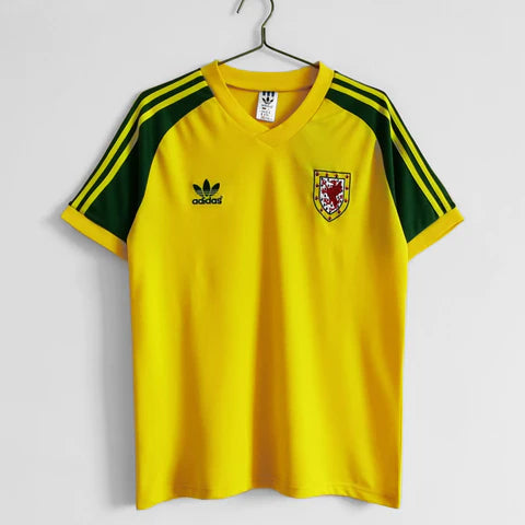 1982 Wales Retro Jersey (NO PATCHES)